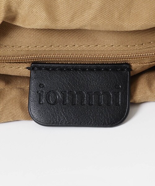 URBAN RESEARCH(アーバンリサーチ)の「『一部別注カラー』IOMMI スエードライクトート(トートバッグ・レディース・BROWN/別注OLIVE・-)」の12枚目の写真