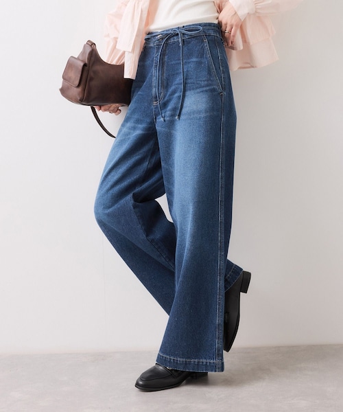 VIS（ビス）の「ベルト付きワイドシルエットデニムパンツ（デニムパンツ・レディース・ブルー/ブルー系・M/S/SS）」の2枚目の写真