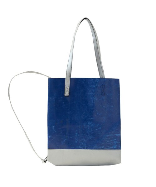 bonjour records(ボンジュールレコーズ)の「FREITAG/フライターグ MAURICE BACKPACKABLE TOTE SMALL(トートバッグ・レディース・ブラック/ブラック系/スミクロ/チャコール/グレー/ライトグレー/グレー系/ホワイト/ホワイト系/キナリ/キナリ系/ダークブラウン/ブラウン・F)」の20枚目の写真