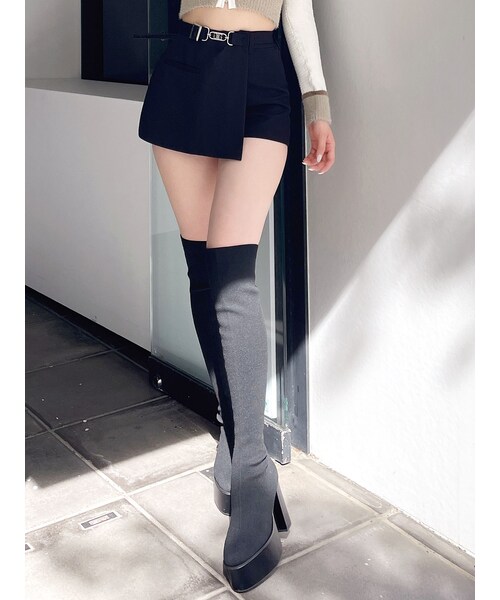 GYDA（ジェイダ）の「Symmetry GYDAラップスカートライクショートパンツ（スカート・レディース・ブラック/キャメル・S/M/F）」の11枚目の写真