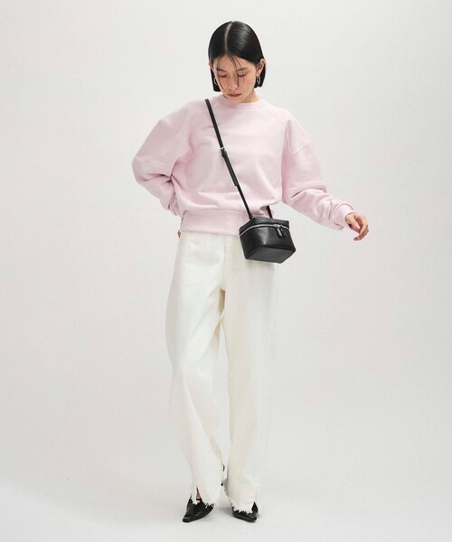 ADAM ET ROPE'(アダムエロペ)の「【サステナブル】・【新色追加】ルーズフィットアジャストデニム(デニムパンツ・レディース・ホワイト/ダークブラウン/サックス/ベージュ系/ブラック/キナリ/ネイビー/ブルー系・34/36/38)」の15枚目の写真