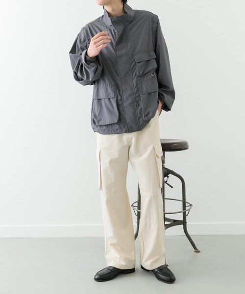 ITEMS URBANRESEARCH（アイテムズ アーバンリサーチ）の「『セットアップ対応』スーパーライトナイロン2wayブルゾン（ブルゾン・メンズ・BLK/CHA・M/L）」の22枚目の写真