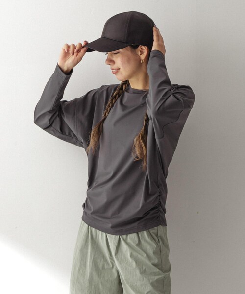 URBAN RESEARCH Sonny Label（アーバンリサーチサニーレーベル）の「SLAB　Dolman Rashguard（その他トップス・レディース・カーキ/グレージュ/チャコール・FREE）」の6枚目の写真