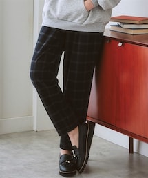 nissen | 両面起毛タックテーパードパンツ（ストレッチ素材）(パンツ)