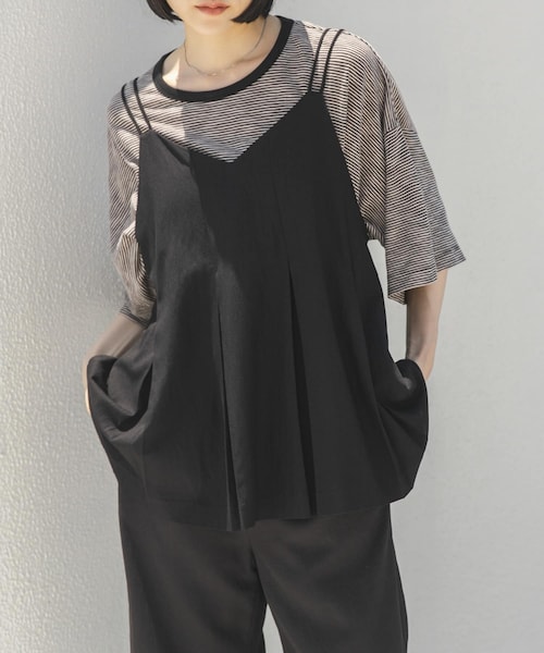 KBF（ケイビーエフ）の「タックフレアビスチェ（その他トップス・レディース・IVORY/BLACK/ACIDKHAKI・One）」の2枚目の写真