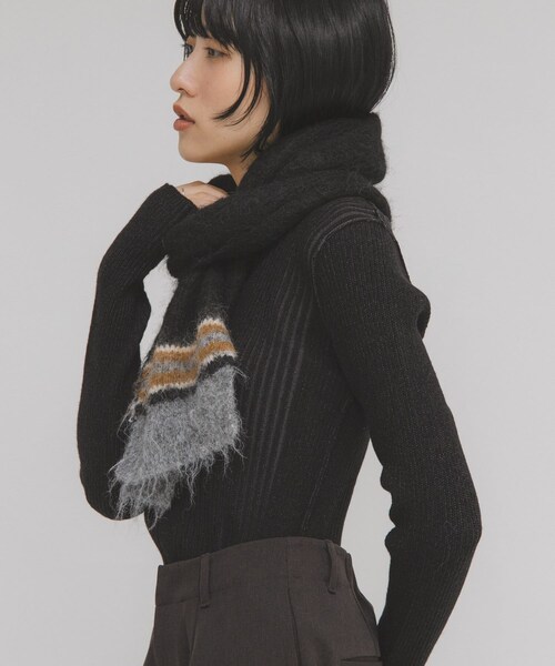 KBF（ケイビーエフ）の「エンドボーダーデザインマフラー（マフラー・レディース・GRAY/CAMEL/BLACK・One）」の6枚目の写真