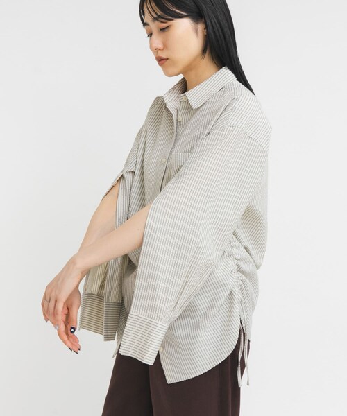 KBF(ケイビーエフ)の「サイドドロストサッカーシャツ(シャツ/ブラウス・レディース・IVO×BLUE/BEIGE×BLK/BLUE×OFF・One)」の14枚目の写真