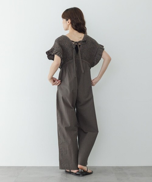 URBAN RESEARCH Sonny Label（アーバンリサーチサニーレーベル）の「シャーリングオールインワン（つなぎ/オールインワン・レディース・ブラウン/ベージュ/デニム・36/38）」の20枚目の写真