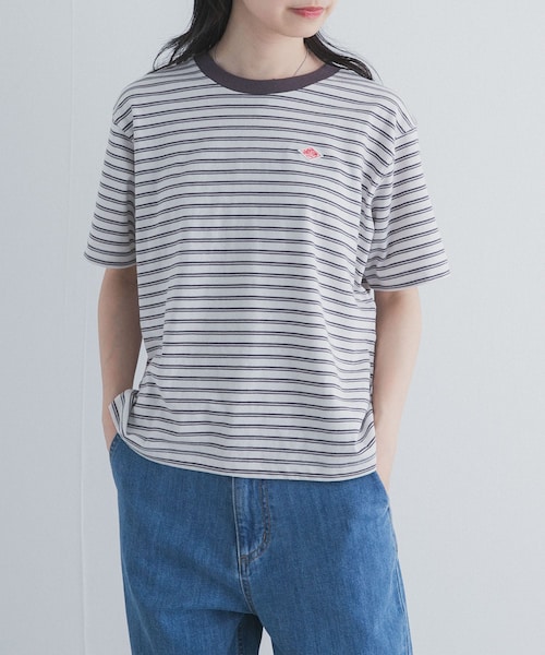URBAN RESEARCH DOORS(アーバンリサーチドアーズ)の「DANTON SHORT T-SHIRTS(Tシャツ/カットソー・レディース・BEIGE×PUR/GREY×GRE/ECRU×DKBE・S)」の1枚目の写真