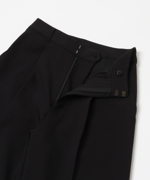 URBAN RESEARCH ROSSO（アーバンリサーチロッソ）の「F by ROSSO　キーネックジレ+ワイドパンツ（セットアップ・レディース・GRAY/BLACK・36/38）」の9枚目の写真