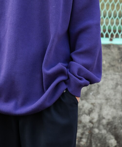 URBAN RESEARCH（アーバンリサーチ）の「『UR TECH』Wide Dad　Dad TECH CREW PULLOVER（Tシャツ/カットソー・メンズ・D.NAVY/PURPLE・1/2）」の22枚目の写真