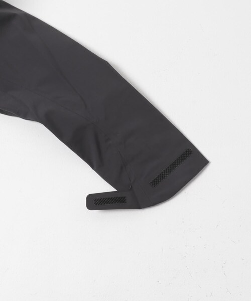 URBAN RESEARCH(アーバンリサーチ)の「Descente CREAS(テーラードジャケット・メンズ・BK00/GY13・M/L/O)」の17枚目の写真