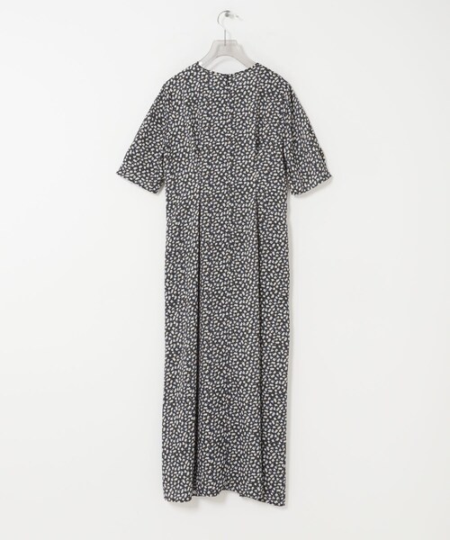 URBAN RESEARCH(アーバンリサーチ)の「フラワープリントタックデザインワンピース(ワンピース・レディース・WHITE/YELLOW・Free)」の15枚目の写真
