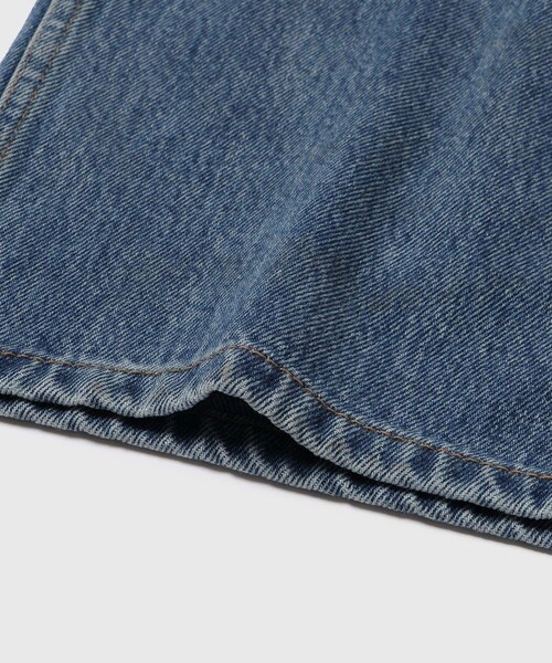 ADAM ET ROPE'（アダムエロペ）の「【AMOMENTO/アモーメント】MENS STRAIGHT FIT DENIM（デニムパンツ・メンズ・ブルー系/サックス・L/M）」の14枚目の写真