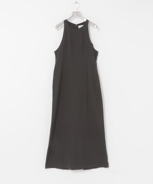 URBAN RESEARCH(アーバンリサーチ)の「new basic WOOL LINEN SILK ONE-PIECE(ワンピース・レディース・BROWN・36/38)」の1枚目の写真