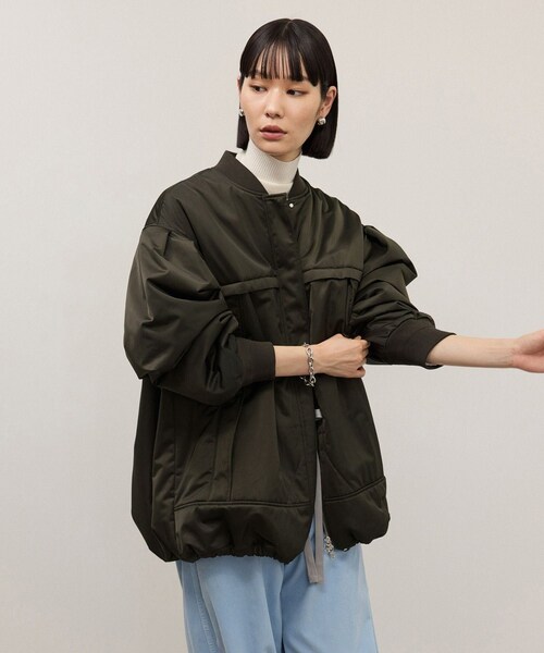 ADAM ET ROPE'(アダムエロペ)の「【WEB限定】・【定番】パフスリーブMA1(MA-1・レディース・ブラック/ダークブラウン/ブラウン・F)」の15枚目の写真