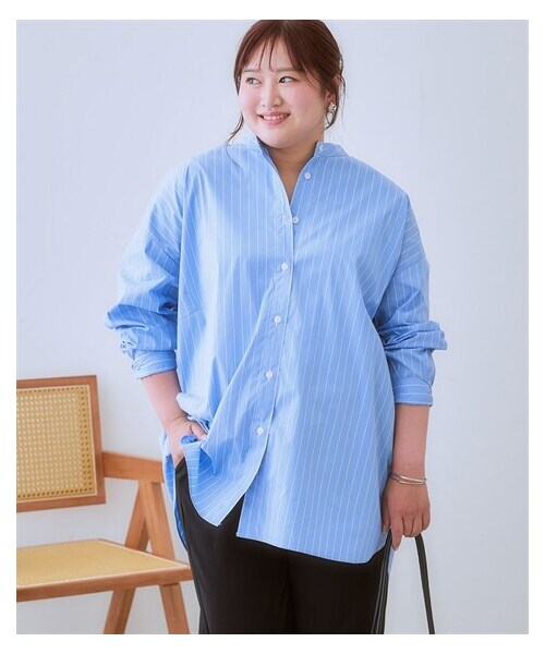 nissen（ニッセン）の「＜大きいサイズ＞バックギャザーデザインストライプシャツチュニック（シャツ/ブラウス・レディース・サックス系/ネイビー系・L/LL/3L/4L/5L/6L/8L/10L）」の3枚目の写真