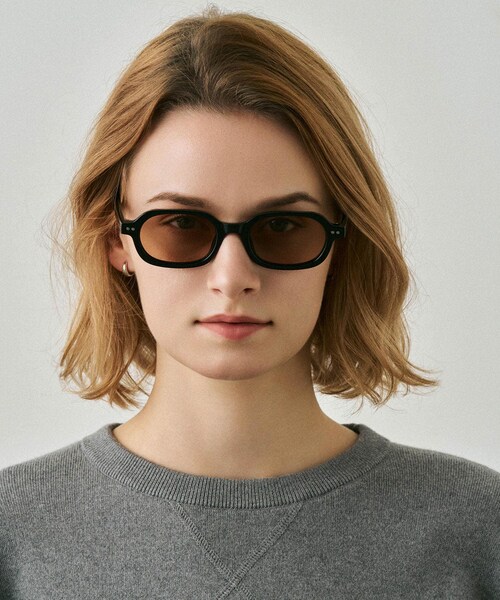 SENSE OF PLACE by URBAN RESEARCH(センスオブプレイスバイアーバンリサーチ)の「NUEF nuef0151(メガネ・レディース・BLACK/BLK×BRN/BROWN/BLK×GRAY・One)」の1枚目の写真