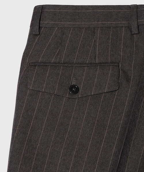ADAM ET ROPE'(アダムエロペ)の「【BIBOJA/ビボヤ】1 Pleats Straight(スラックス・メンズ・チャコール・38/40/42)」の8枚目の写真