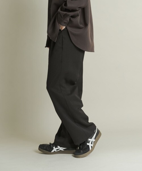 SENSE OF PLACE by URBAN RESEARCH(センスオブプレイスバイアーバンリサーチ)の「ウールライクダブルタックワイドパンツ(その他パンツ・メンズ・BLACK/CHARCOAL/GREIGE/D.NAVY・S/M/L)」の10枚目の写真