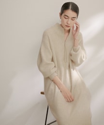 ADAM ET ROPE'（アダムエロペ）の「フォックスウールジップニットミディワンピース（ワンピース・レディース）」