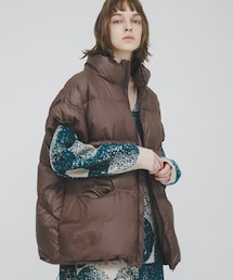 LAATO | short-sleeved down vest(ダウンベスト)