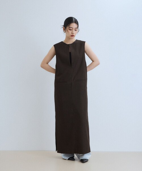 ADAM ET ROPE'（アダムエロペ）の「【WEB限定】2WAY MIXツイードジャンパースカート（ワンピース・レディース・ブラック系/ダークブラウン/ベージュ系・36/38）」の4枚目の写真