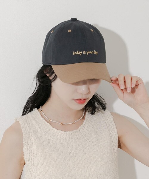 SMELLY（スメリー）の「バイカラーコットンキャップ（キャップ・レディース・OFF/BLU/BEG/ORG/CGR/BRN・-）」の6枚目の写真