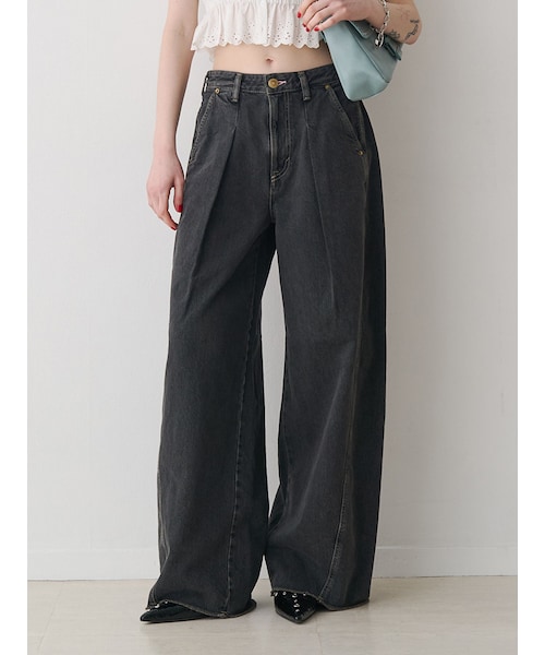 jouetie（ジュエティ）の「【SOMETHING×PosTokyo】Tuck Buggy（デニムパンツ・レディース・ブラック/ブルー・S/M）」の4枚目の写真