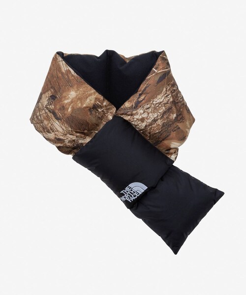 URBAN RESEARCH Sonny Label（アーバンリサーチサニーレーベル）の「THE NORTH FACE　Nuptse Muffler（マフラー・メンズ・ブラック/アスファルトグレー/フォレストフロア・one）」の12枚目の写真