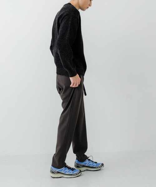 URBAN RESEARCH（アーバンリサーチ）の「ローゲージモールニット（ニット/セーター・メンズ・WHITE/GREEN/NAVY/BLACK・M/L）」の19枚目の写真