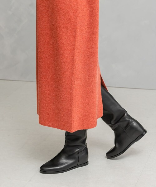 URBAN RESEARCH ROSSO（アーバンリサーチロッソ）の「静電防止レイヤードライクニットワンピース（ワンピース・レディース・TERRACOTTA/NAVY/GREEN・FREE）」の13枚目の写真