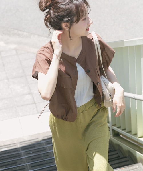 ITEMS URBANRESEARCH(アイテムズ アーバンリサーチ)の「リネンミックスドロストポケットシャツ(シャツ/ブラウス・レディース・BRN/NVY/NTL・FREE)」の1枚目の写真