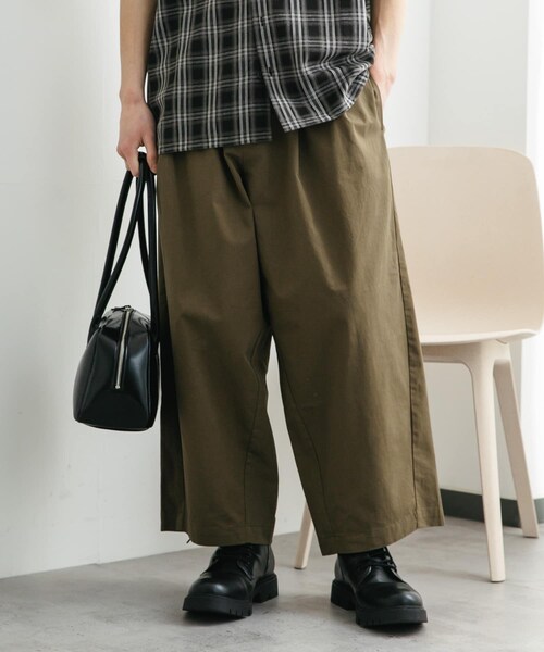 SENSE OF PLACE by URBAN RESEARCH（センスオブプレイスバイアーバンリサーチ）の「バレルレッグチノパンツ（チノパンツ・メンズ・L.MINT/CHARCOAL/BROWN・M/L）」の19枚目の写真