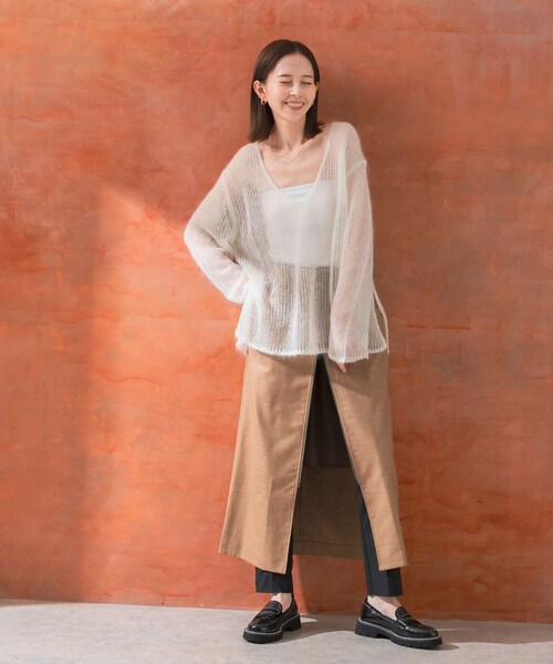 URBAN RESEARCH ROSSO（アーバンリサーチロッソ）の「シアーモヘアVネックプルオーバー（ニット/セーター・レディース・blue/white/yellow・FREE）」の11枚目の写真