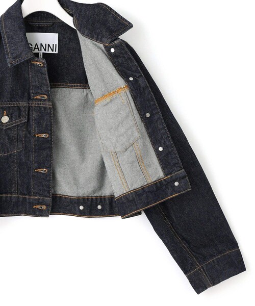 ADAM ET ROPE'（アダムエロペ）の「【GANNI（ガニー）】Rinse Denim Cropped Jacket（デニムジャケット・レディース・ネイビー・36）」の8枚目の写真
