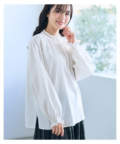 nissen（ニッセン）の「フリルブラウス【Otona Purete】（シャツ/ブラウス・レディース・オフホワイト/ネイビー・M/L/LL/3L/4L/5L/6L）」の3枚目の写真