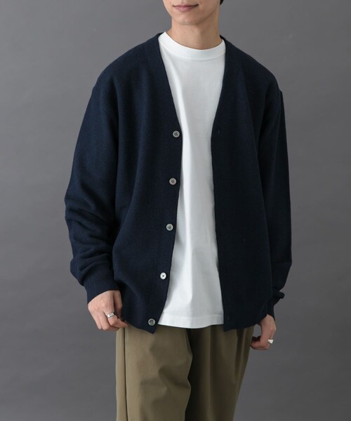 URBAN RESEARCH DOORS（アーバンリサーチドアーズ）の「FORK&SPOON　PROVORONE Vネックカーディガン（カーディガン/ボレロ・メンズ・NAVY/CHARCOAL・4/5）」の3枚目の写真