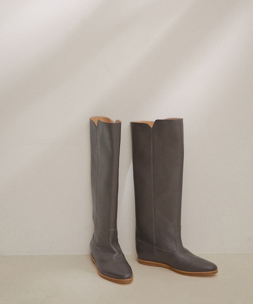 ADAM ET ROPE'（アダムエロペ）の「【BRENTA（ブレンタ）】インヒールロングブーツ（ブーツ・レディース・グレー系/ブラック・25.5/23.5/24.5）」の4枚目の写真