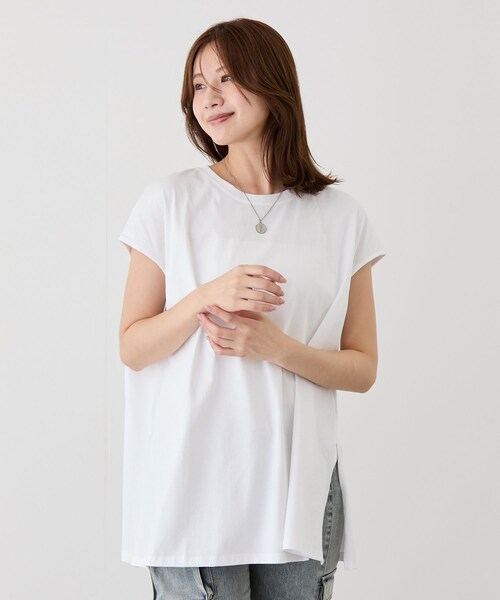 Jayro（ジャイロ）の「サイドスリットフレンチスリーブトップス（Tシャツ/カットソー・レディース・ブラック/チャコール/ホワイト/カーキ/ブルー/レッド系・F）」の20枚目の写真
