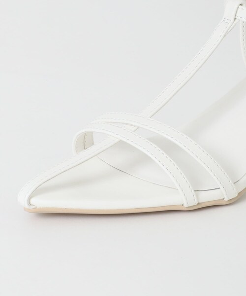 SENSE OF PLACE by URBAN RESEARCH(センスオブプレイスバイアーバンリサーチ)の「ポインテッドナローストラップサンダル(サンダル・レディース・BLACK/WHITE/SILVER・S/M/L)」の13枚目の写真