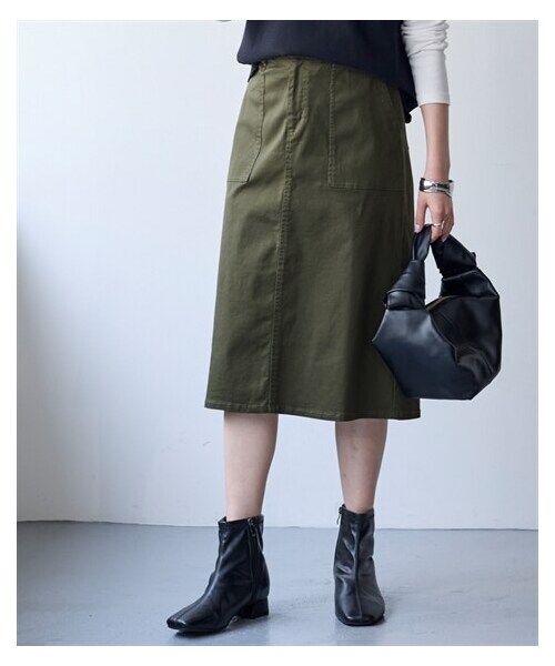 nissen（ニッセン）の「すごのびストレッチツイルベイカーデザインミディー丈スカート（ゆったりヒップ）＜大きいサイズ有＞（スカート・レディース・黒/カーキ/ライトベージュ/モカチャコール・S/M/L/LL/3L/4L/5L/6L/8L/10L）」の3枚目の写真