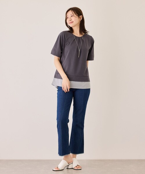 Jayro(ジャイロ)の「配色ストライプ半袖カットソー(Tシャツ/カットソー・レディース・チャコール/ベージュ系/ネイビー/ブルー系・M)」の9枚目の写真