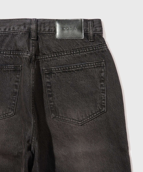 ADAM ET ROPE'(アダムエロペ)の「【CODA/コーダ】DISTRESSED EXTENDED CUT FLARED JEANS(デニムパンツ・メンズ・ブラック・0/1/2)」の8枚目の写真