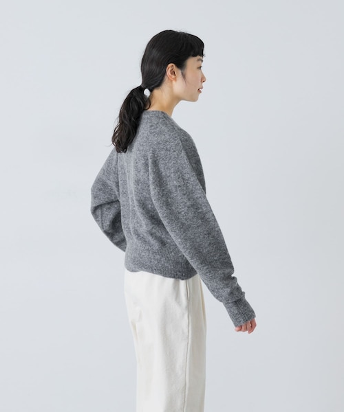 かぐれ（カグレ）の「アルパカクルーネックニット（ニット/セーター