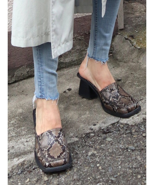 EMODA（エモダ）の「ワイドスクエアローシューズ（パンプス・レディース・ブラック/ライトミックス・L/M/S）」の17枚目の写真