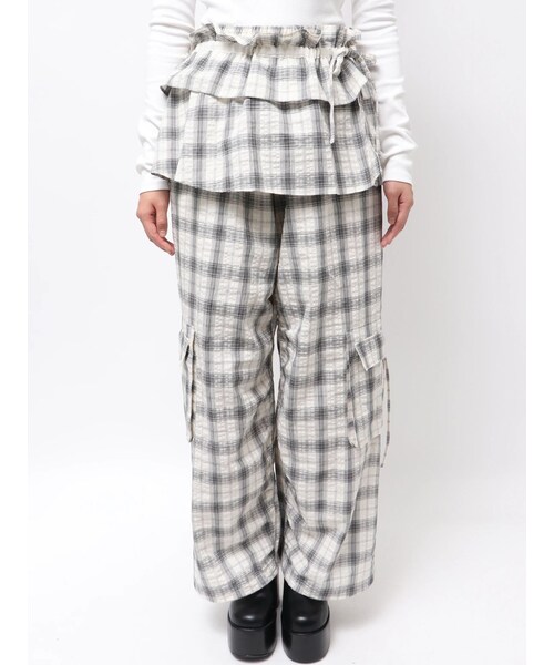 EMODA（エモダ）の「WRAP FRILL SET NYLON PT（その他パンツ・レディース・アイボリー/グレー・F）」の2枚目の写真