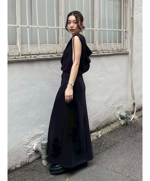 EVRIS（エヴリス）の「ビスチェセットフーディロングワンピース（ワンピース・レディース・グレー/ブラック/ブルー・F）」の6枚目の写真