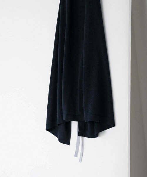 LAATO（ラート）の「holder neck piping knit（キャミソール・レディース・キナリ/マリン・one）」の10枚目の写真