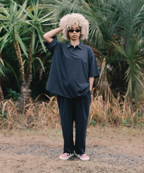 URBAN RESEARCH(アーバンリサーチ)の「Wide Dad BREEZY TECH ポロシャツ(ポロシャツ・メンズ・D.NAVY/BLACK・1/2)」の21枚目の写真